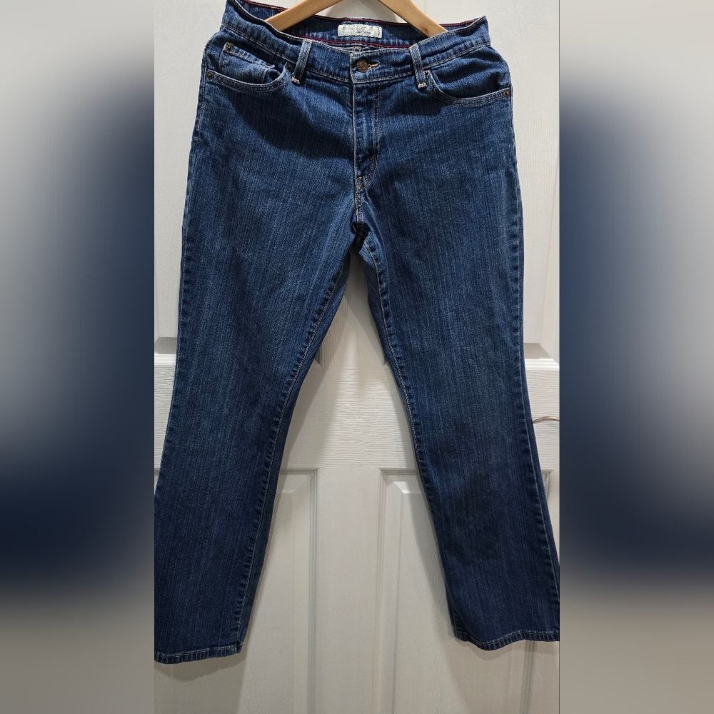 Levi's Women's Straight Leg Jeans in Deep Blue